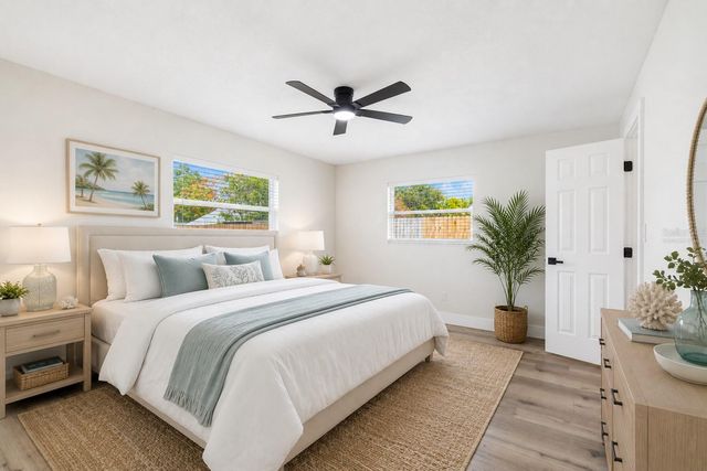 1101 54TH AVENUE S, St Petersburg, FL 33705