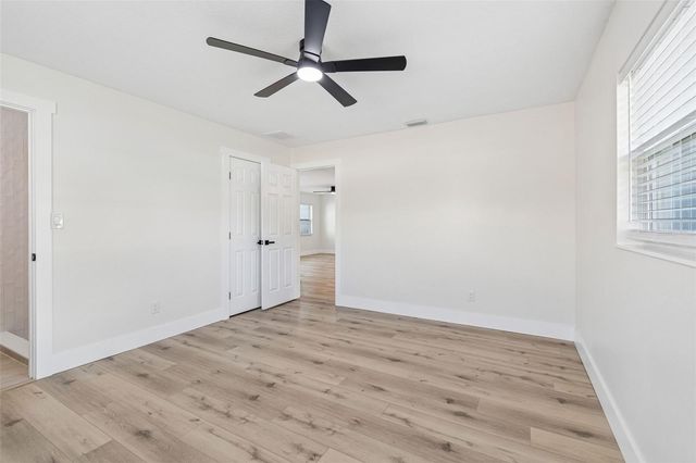 1101 54TH AVENUE S, St Petersburg, FL 33705