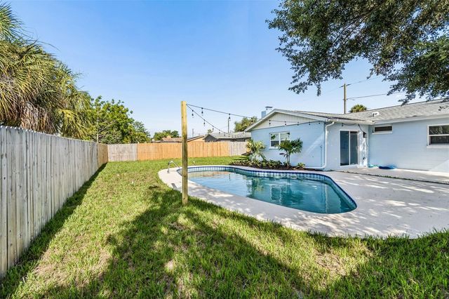 1101 54TH AVENUE S, St Petersburg, FL 33705