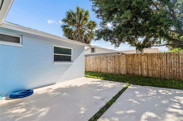 1101 54TH AVENUE S, St Petersburg, FL 33705