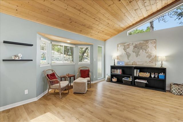 20755 Chaparral Cir, Penn Valley, CA 95946