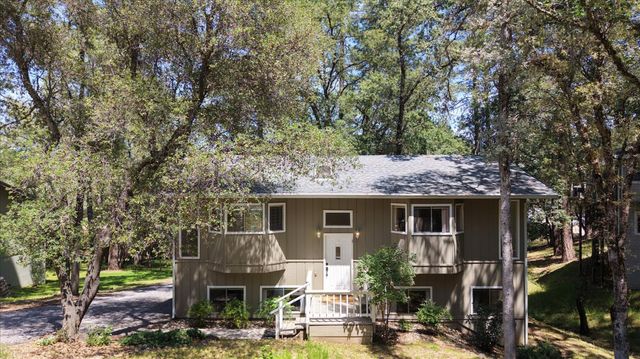 20755 Chaparral Cir, Penn Valley, CA 95946