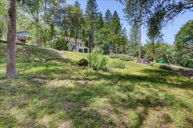 20755 Chaparral Cir, Penn Valley, CA 95946