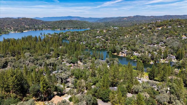20755 Chaparral Cir, Penn Valley, CA 95946