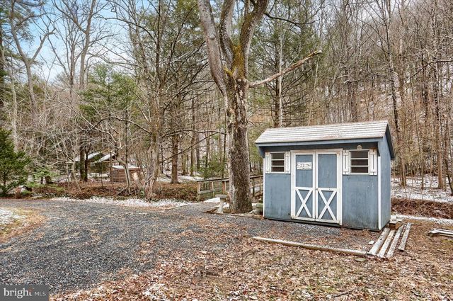 40 MEADOW GROVE, Newport, PA 17074