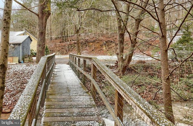 40 MEADOW GROVE, Newport, PA 17074