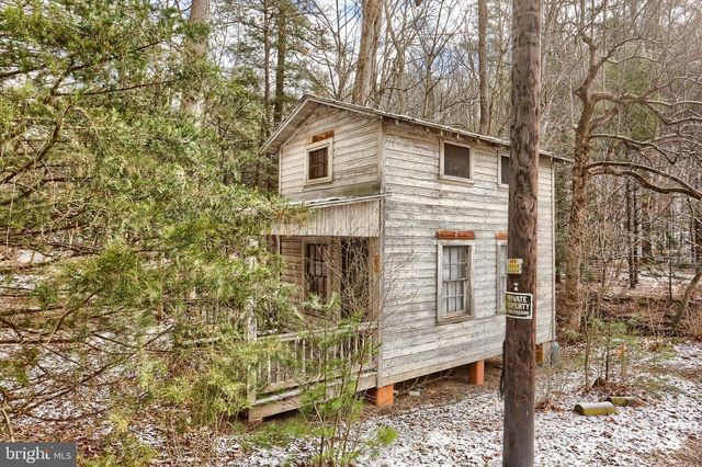 40 MEADOW GROVE, Newport, PA 17074