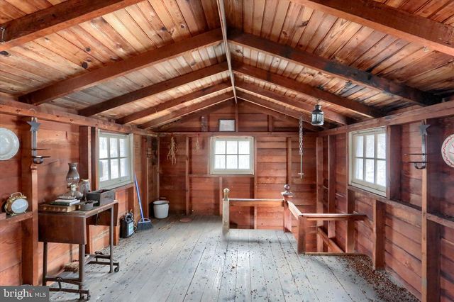 40 MEADOW GROVE, Newport, PA 17074