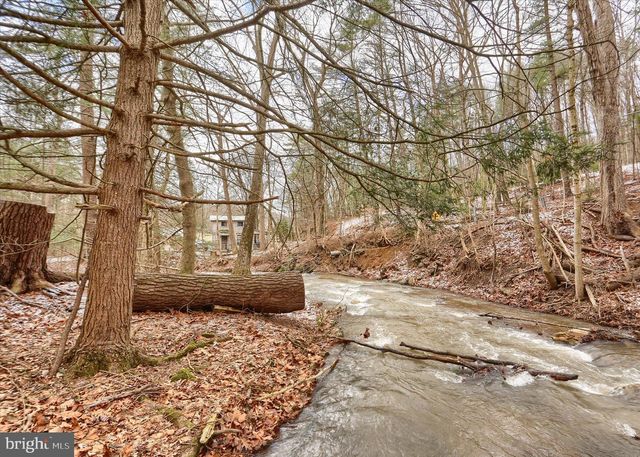 40 MEADOW GROVE, Newport, PA 17074