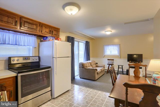 40 MEADOW GROVE, Newport, PA 17074