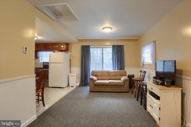 40 MEADOW GROVE, Newport, PA 17074