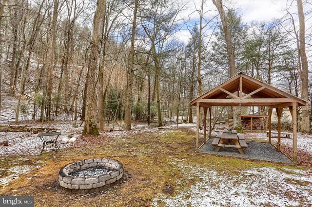 40 MEADOW GROVE, Newport, PA 17074