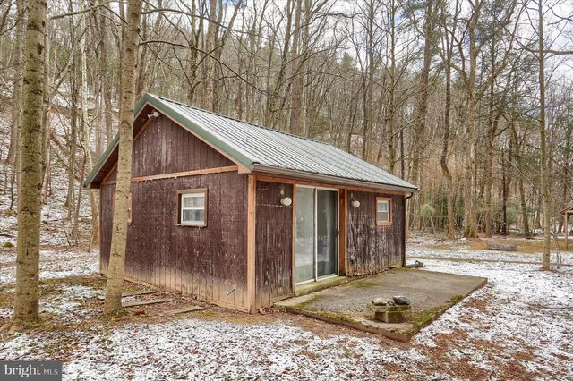 40 MEADOW GROVE, Newport, PA 17074