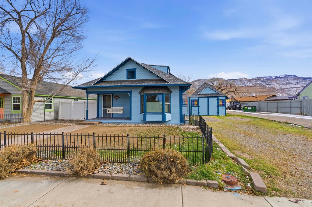 573 S Main Street, Palisade, CO 81526