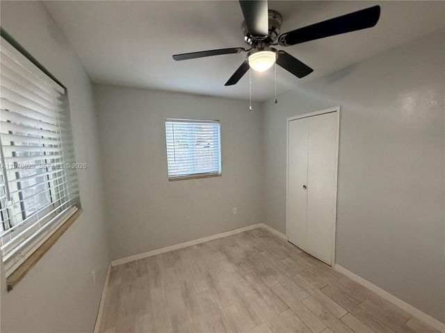 1320 N 69th Way, Hollywood, FL 33024