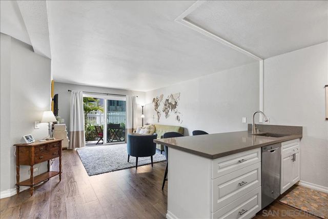 8036 Linda Vista 1P, San Diego, CA 92111