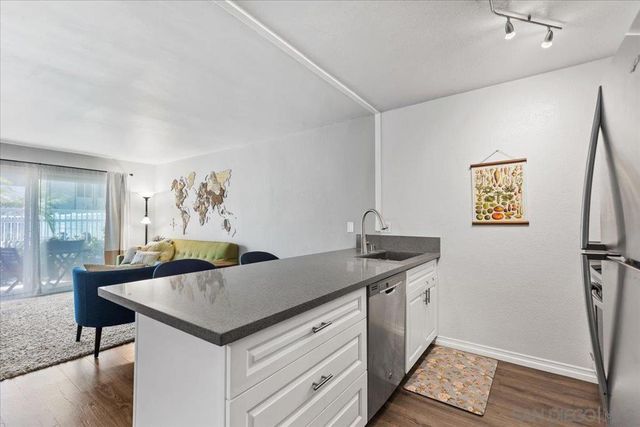 8036 Linda Vista 1P, San Diego, CA 92111
