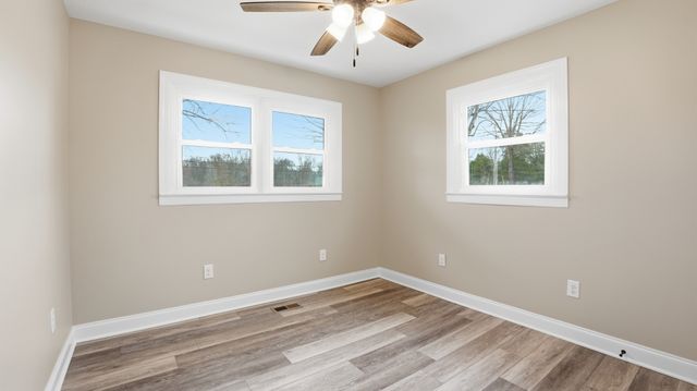 125 Old Shelbyville Hwy, Tullahoma, TN 37388