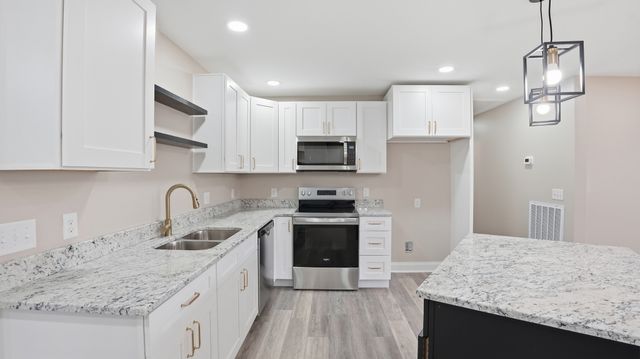 125 Old Shelbyville Hwy, Tullahoma, TN 37388