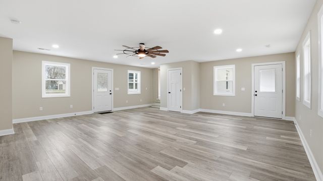 125 Old Shelbyville Hwy, Tullahoma, TN 37388