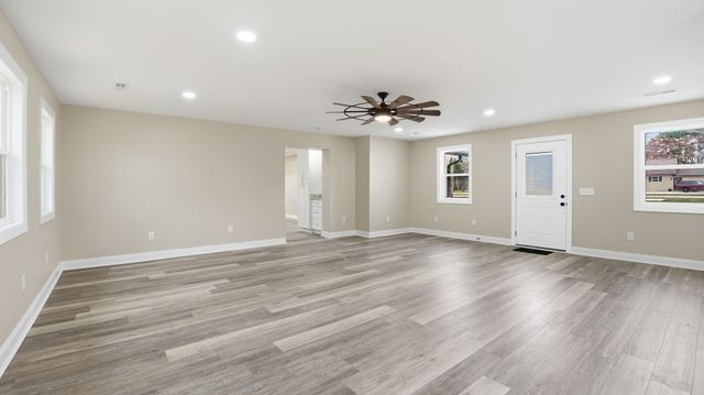 125 Old Shelbyville Hwy, Tullahoma, TN 37388