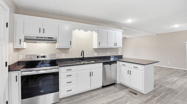 125 Old Shelbyville Hwy, Tullahoma, TN 37388