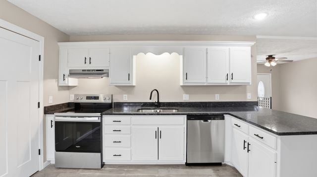 125 Old Shelbyville Hwy, Tullahoma, TN 37388