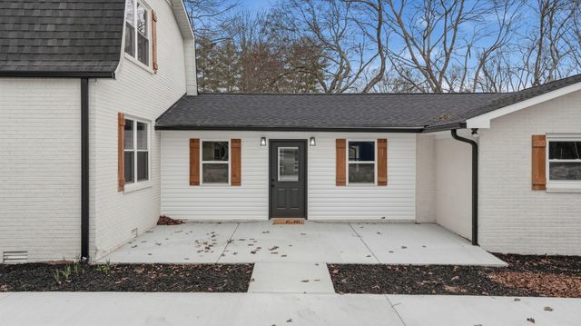 125 Old Shelbyville Hwy, Tullahoma, TN 37388