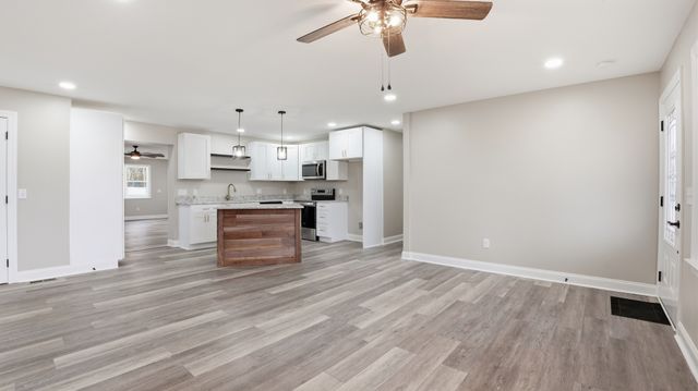 125 Old Shelbyville Hwy, Tullahoma, TN 37388