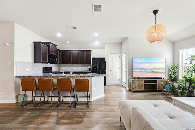 2594 McCrae, New Braunfels, TX 78130
