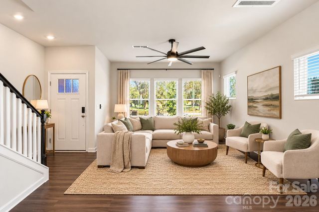 4714 Lakeview Road, Charlotte, NC 28216