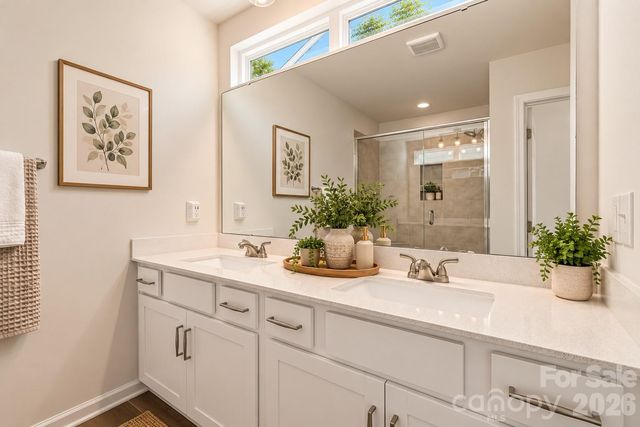 4714 Lakeview Road, Charlotte, NC 28216