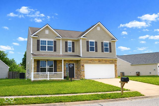 3325 Lake Stream Drive, Columbus, IN 47201