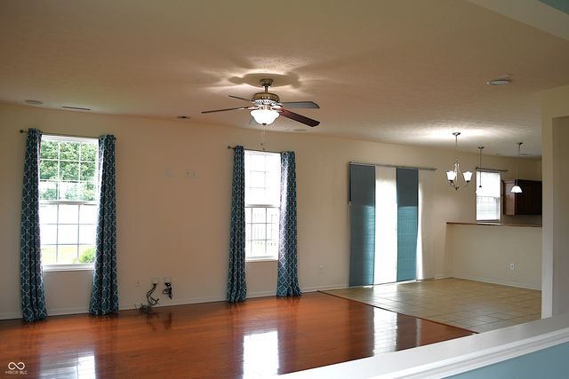 3325 Lake Stream Drive, Columbus, IN 47201