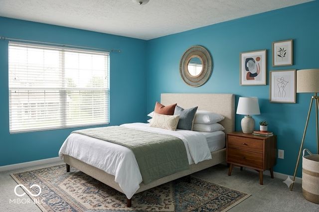 3325 Lake Stream Drive, Columbus, IN 47201