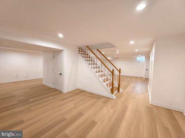 657 N WALES RD, North Wales, PA 19454