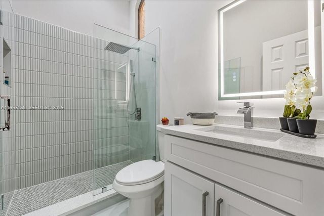 22708 Meridiana Dr, Boca Raton, FL 33433