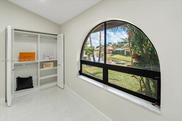22708 Meridiana Dr, Boca Raton, FL 33433