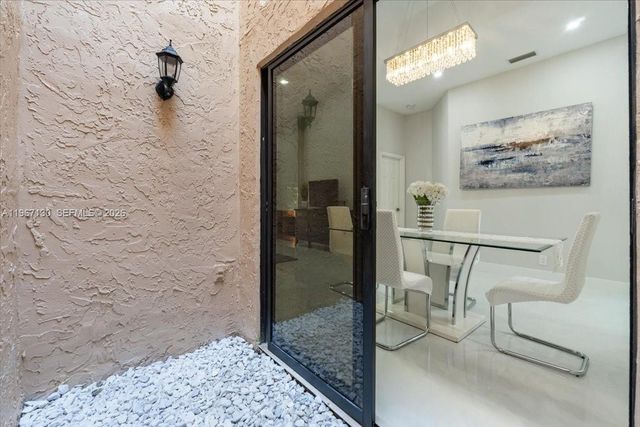 22708 Meridiana Dr, Boca Raton, FL 33433