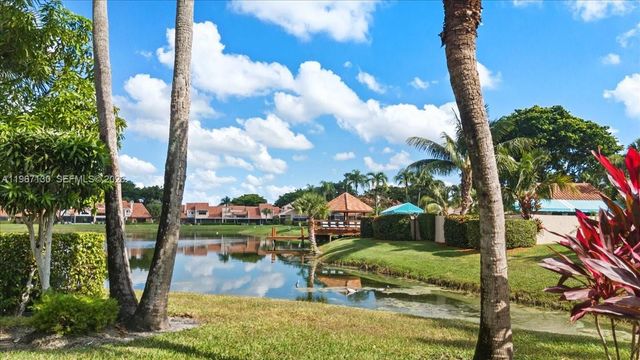 22708 Meridiana Dr, Boca Raton, FL 33433