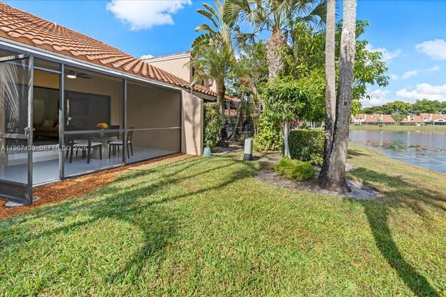 22708 Meridiana Dr, Boca Raton, FL 33433