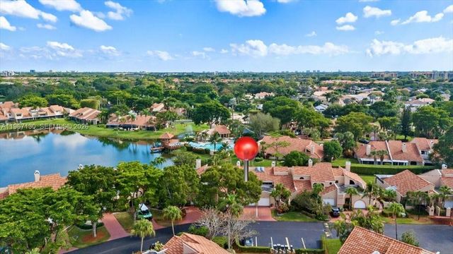 22708 Meridiana Dr, Boca Raton, FL 33433