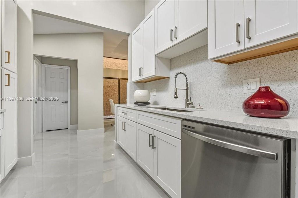 22708 Meridiana Dr, Boca Raton, FL 33433
