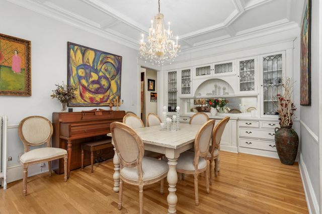 30 Saint Albans Street S 2A, Saint Paul, MN 55105