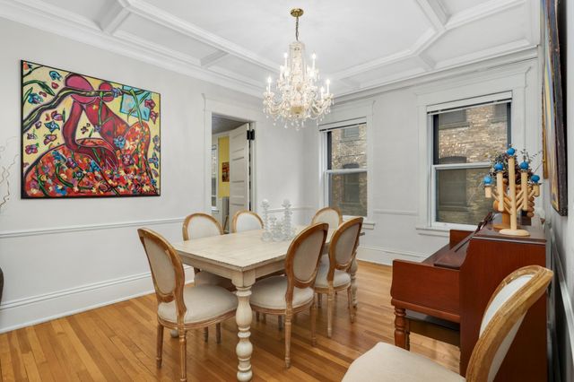 30 Saint Albans Street S 2A, Saint Paul, MN 55105