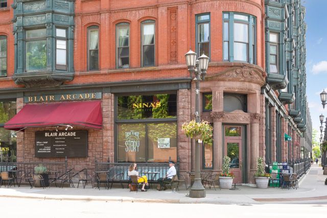 30 Saint Albans Street S 2A, Saint Paul, MN 55105