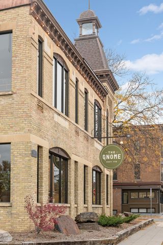 30 Saint Albans Street S 2A, Saint Paul, MN 55105