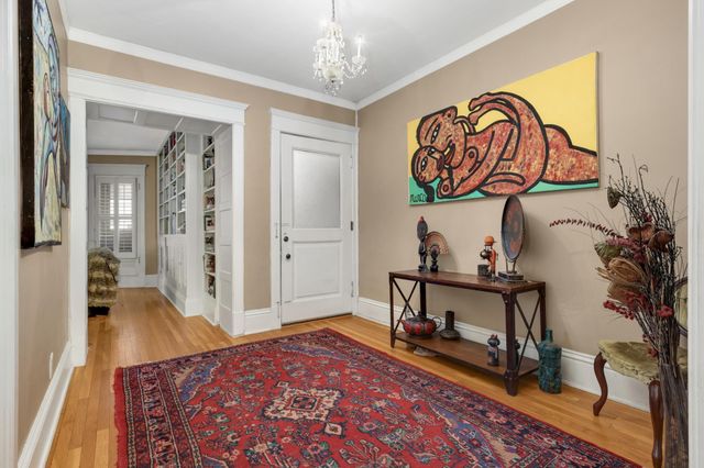 30 Saint Albans Street S 2A, Saint Paul, MN 55105