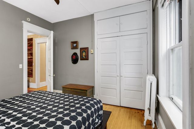 30 Saint Albans Street S 2A, Saint Paul, MN 55105