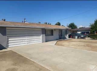 1400 Ivan Avenue, Bakersfield, CA 93304